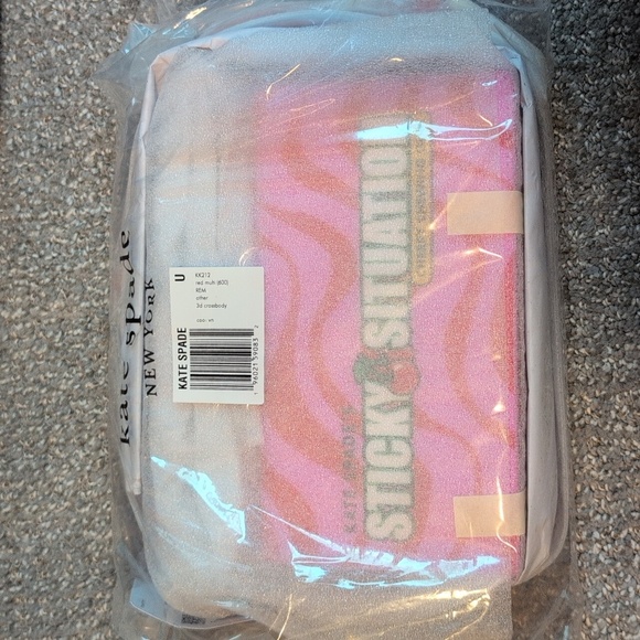 Kate Spade Pink and Red Bubblegum 3D Crossbody NWT - Picture 5 of 5